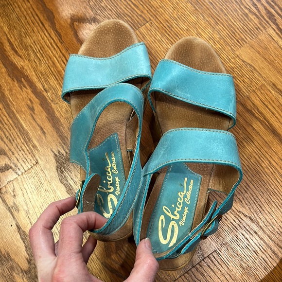 Sbicca blue platforms - Picture 2 of 5